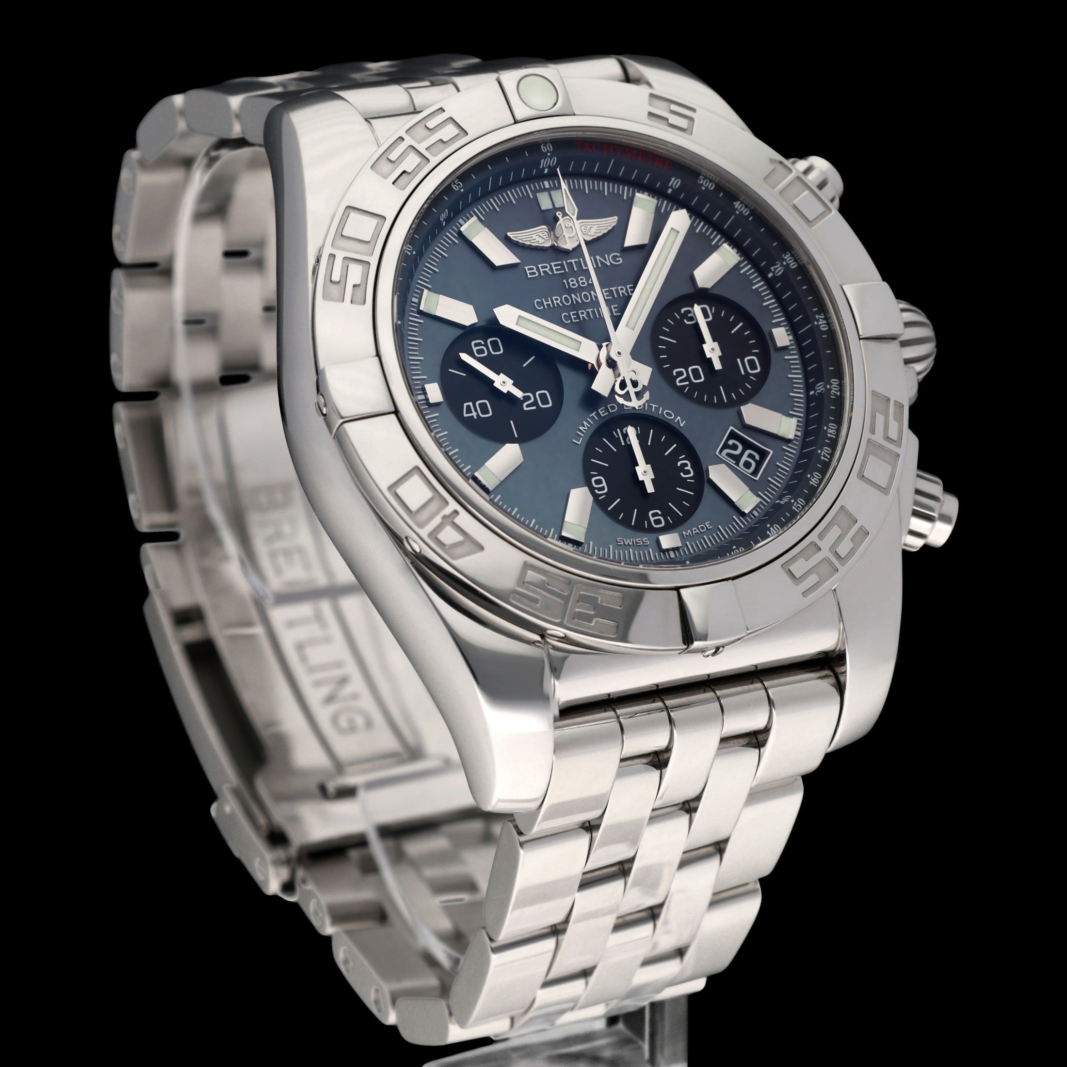 Breitling Chronomat AB0111 - Breitling horloge - Breitling kopen - Breitling heren horloge - Trophies Watches