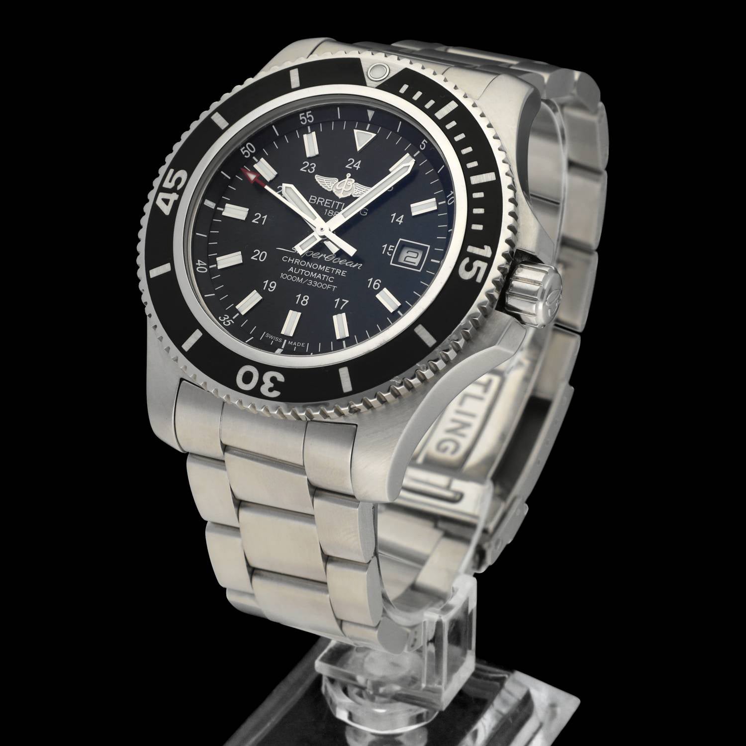 Breitling Superocean II 44 A17392 - 2018 - Breitling horloge - Breitling kopen - Breitling heren horloge - Trophies Watches