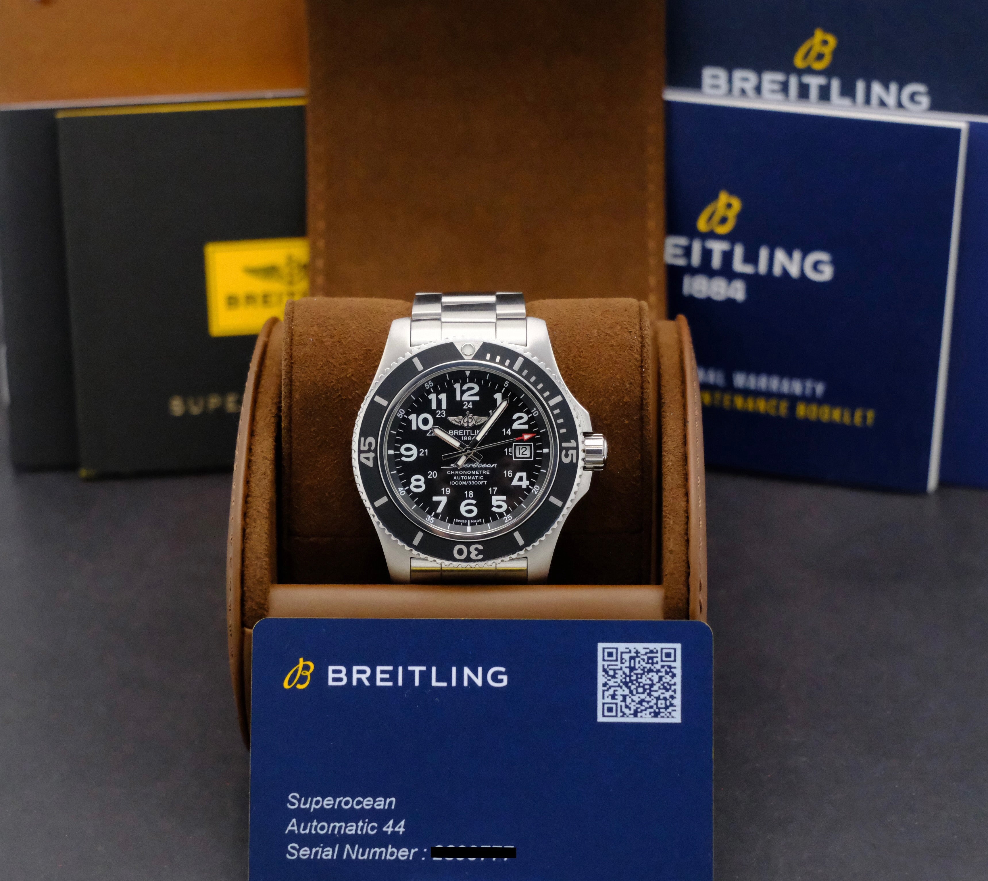 Breitling Superocean II 44 A17392 - 2020 - Breitling horloge - Breitling kopen - Breitling heren horloge - Trophies Watches