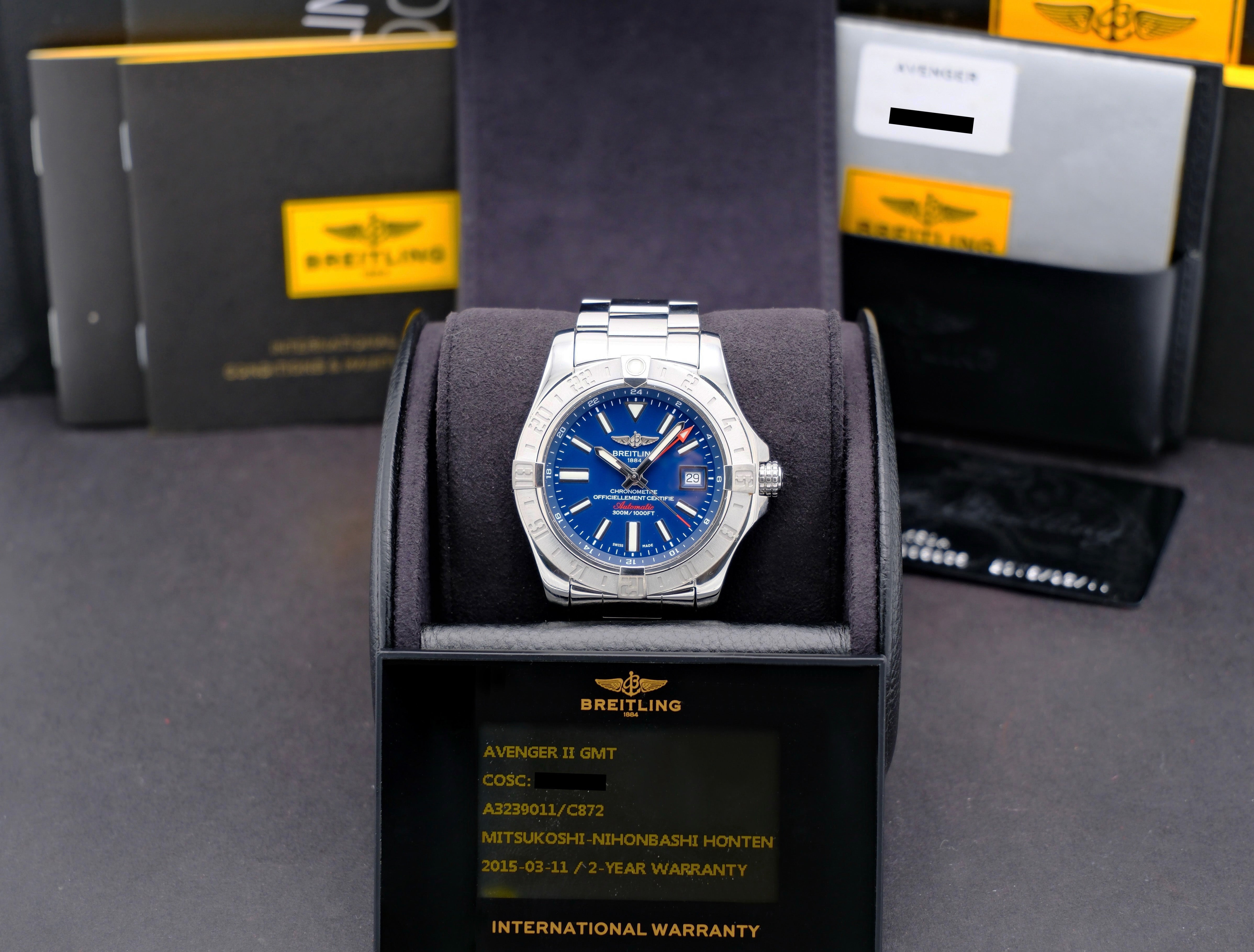 Breitling Avenger II GMT A32390 - 2015 - Breitling horloge - Breitling kopen - Breitling heren horloge - Trophies Watches