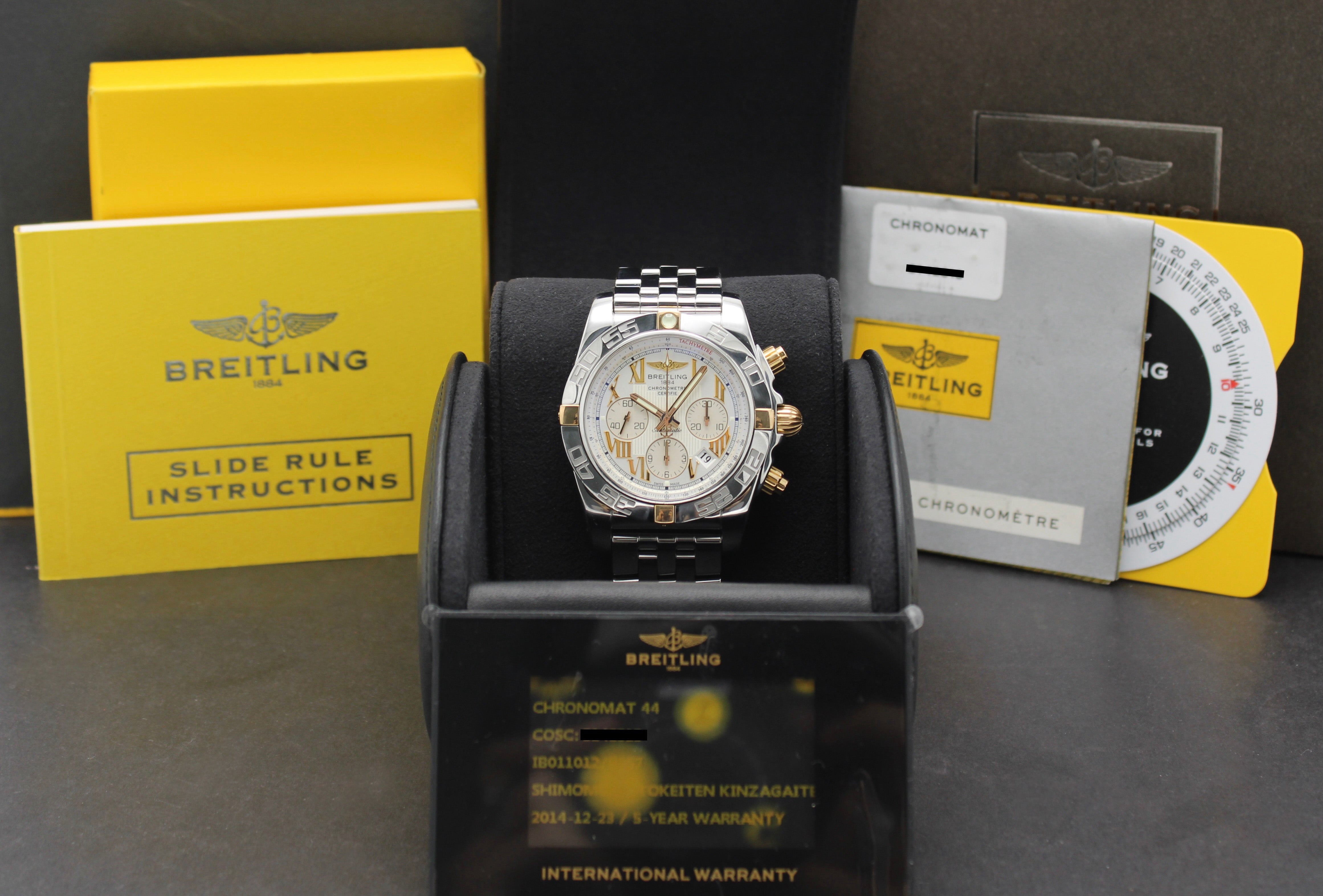 Breitling Chronomat IB0110 - 2017 - Breitling horloge - Breitling kopen - Breitling heren horloge - Trophies Watches