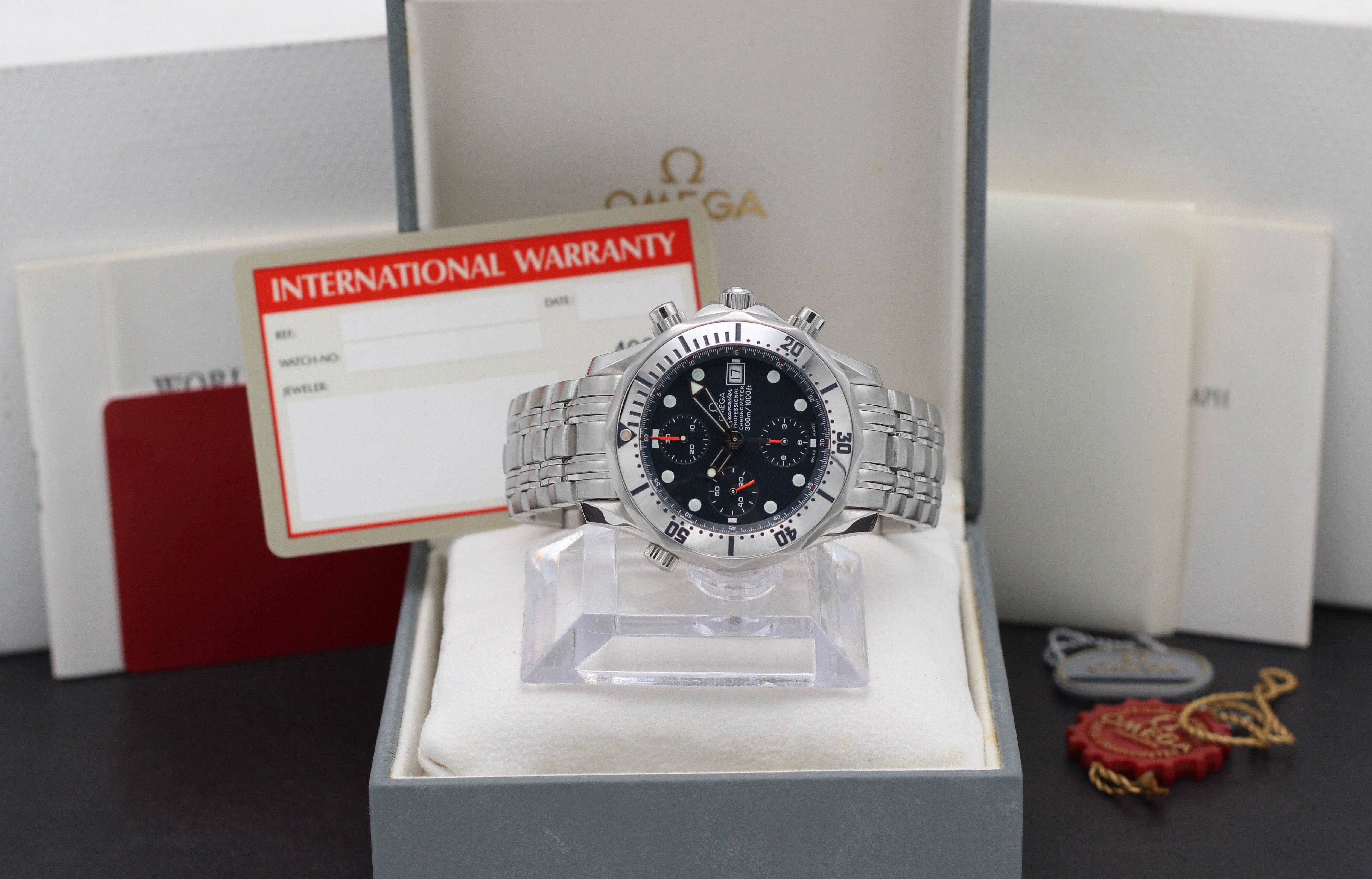 Omega Seamaster Diver 300 M 2589.30.00 - 1984 - Omega horloge - Omega kopen - Omega heren horloge - Trophies Watches