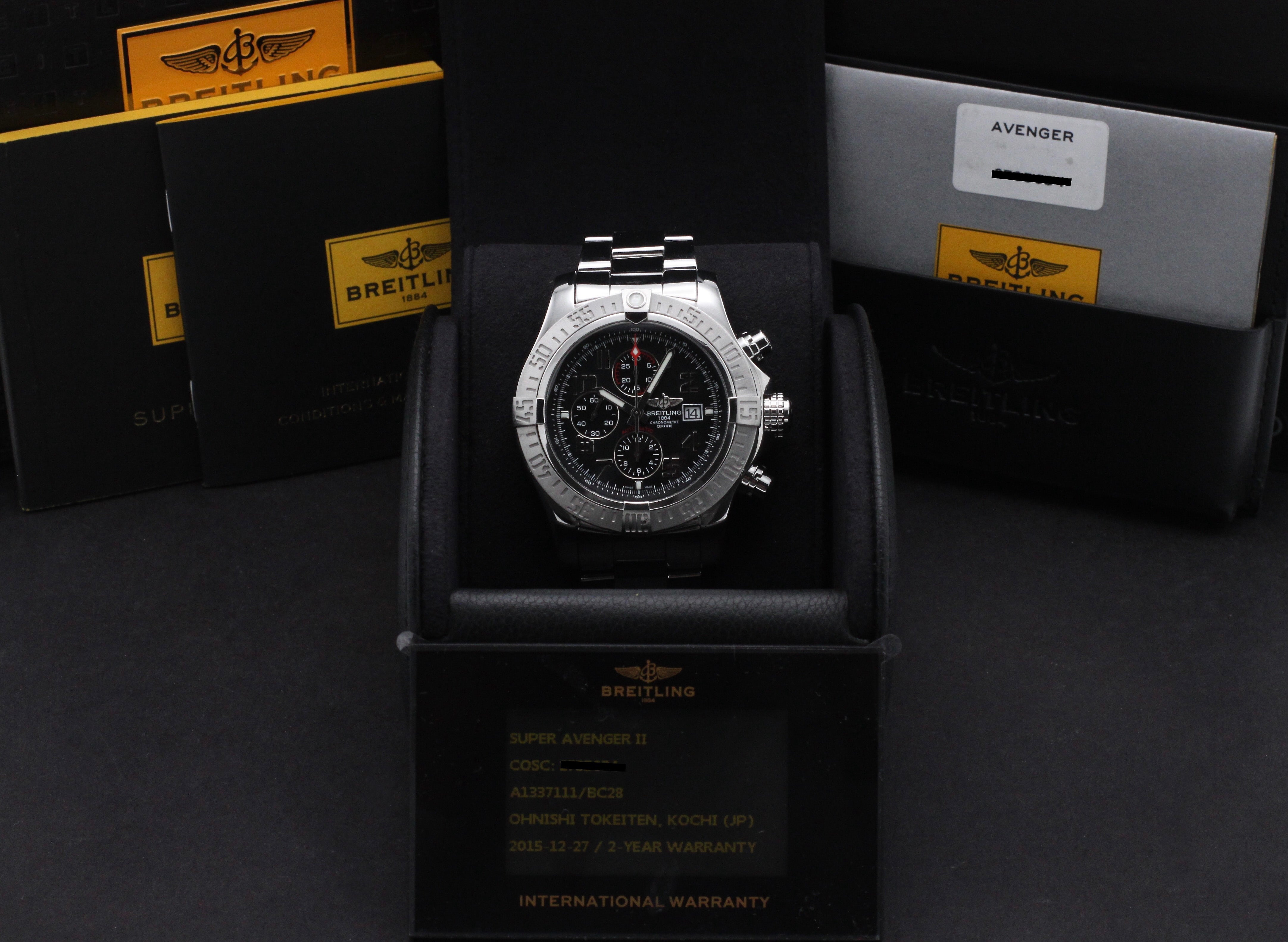 Breitling Super Avenger II A13371 - 2015 - Breitling horloge - Breitling kopen - Breitling heren horloge - Trophies Watches