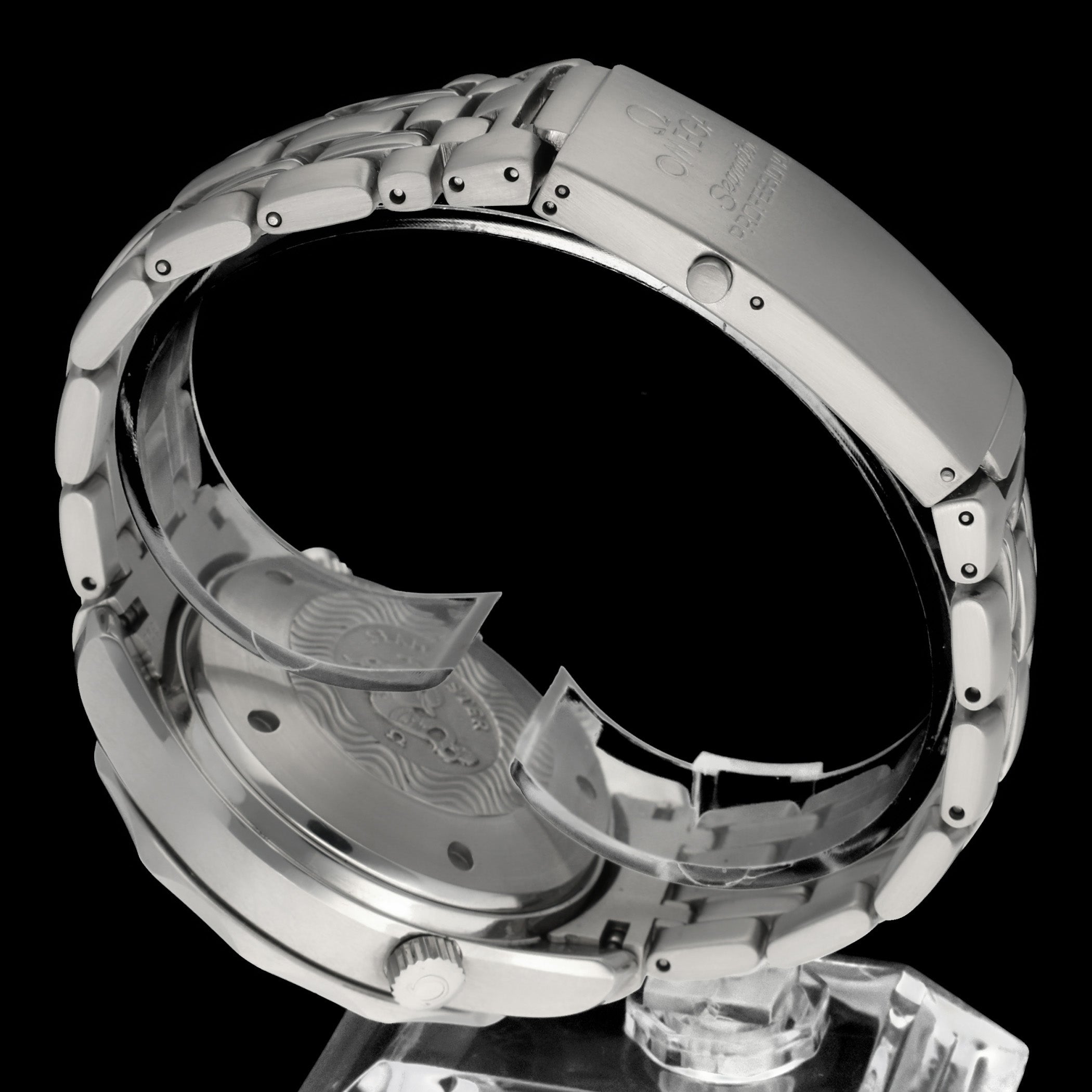 Omega Seamaster Diver 300 M 2589.30.00 - 1999 - Omega horloge - Omega kopen - Omega heren horloge - Trophies Watches