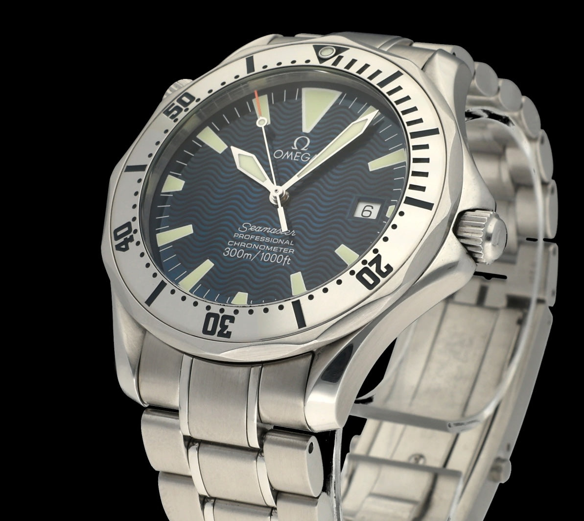 Omega Seamaster Diver 300 M 2255.80.00 - 2006 - Omega horloge - Omega kopen - Omega heren horloge - Trophies Watches