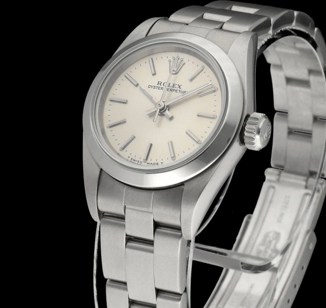 Rolex Oyster Perpetual 67180 - 1998 - Rolex horloge - Rolex kopen - Rolex dames horloge - Trophies Watches