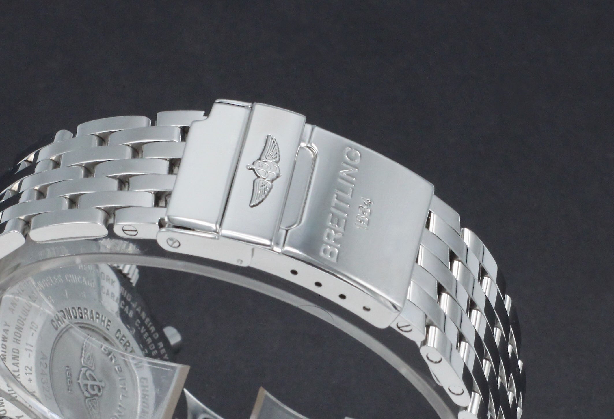 Breitling Navitimer World A24322/C651 - 2014 - Breitling horloge - Breitling kopen - Breitling heren horloge - Trophies Watches