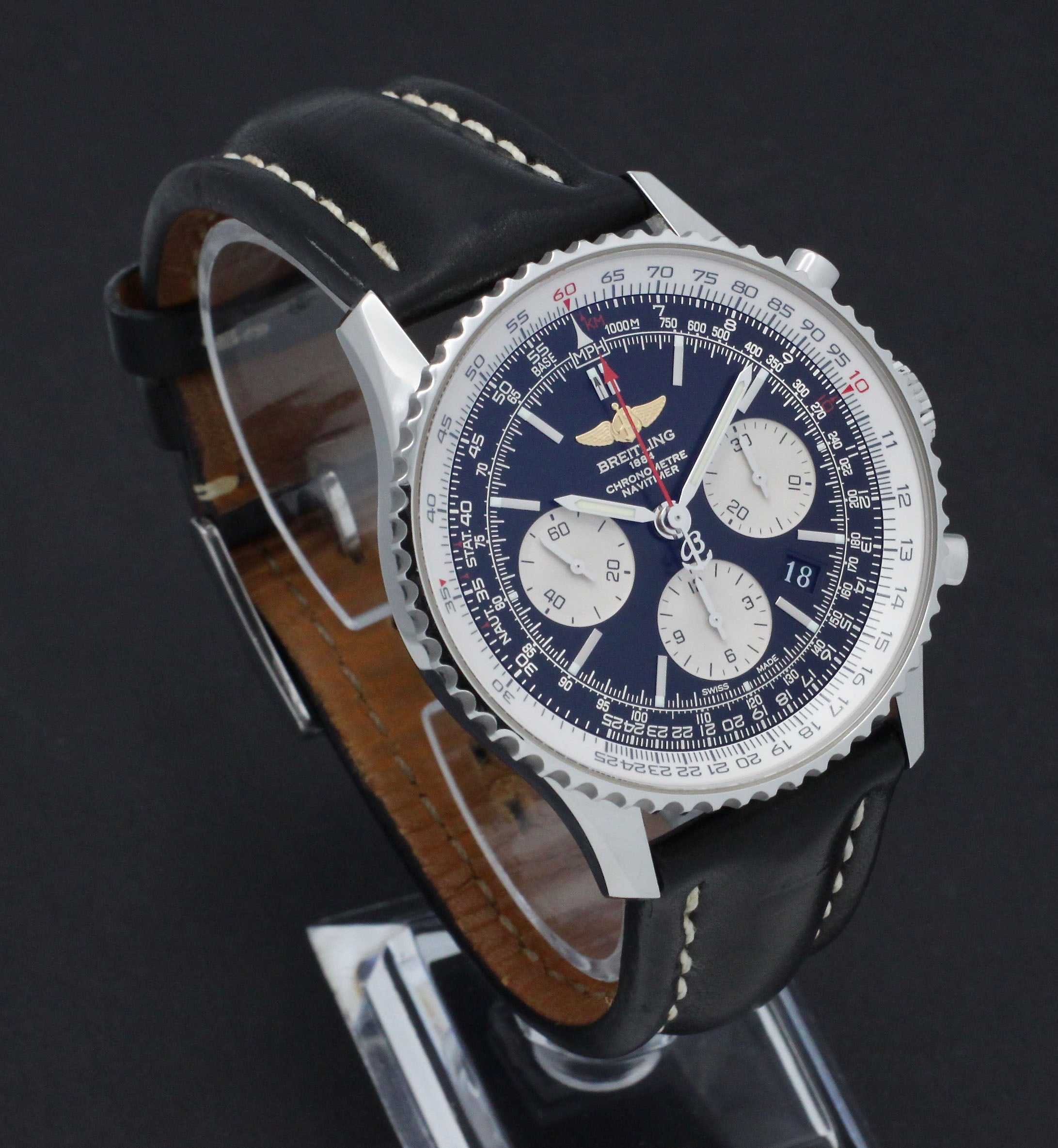 Breitling Navitimer 01 AB0120 - 2013 - Breitling horloge - Breitling kopen - Breitling heren horloge - Trophies Watches