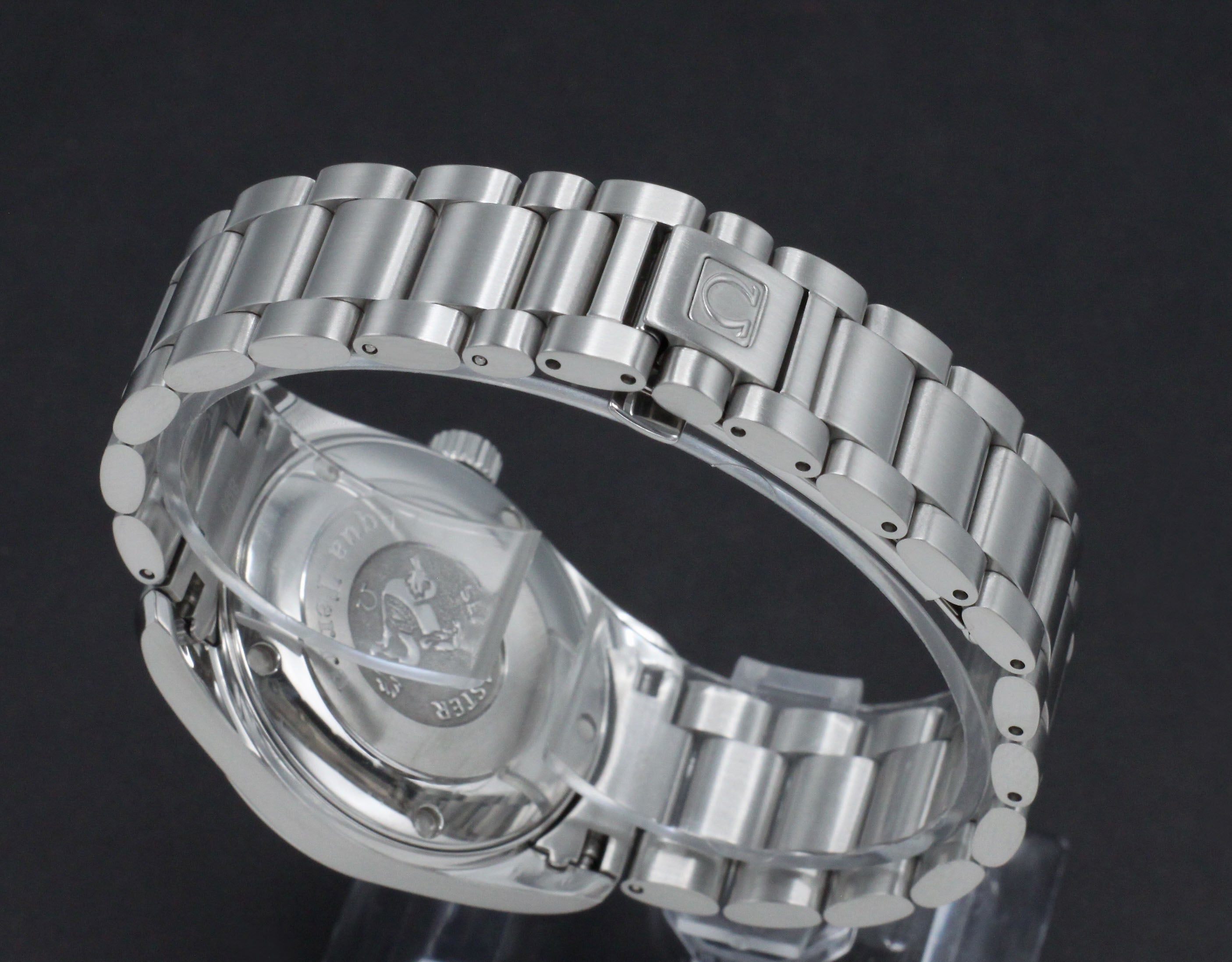 Omega Seamaster Aqua Terra 2518.30.00 - 2019 - Omega horloge - Omega kopen - Omega heren horloge - Trophies Watches