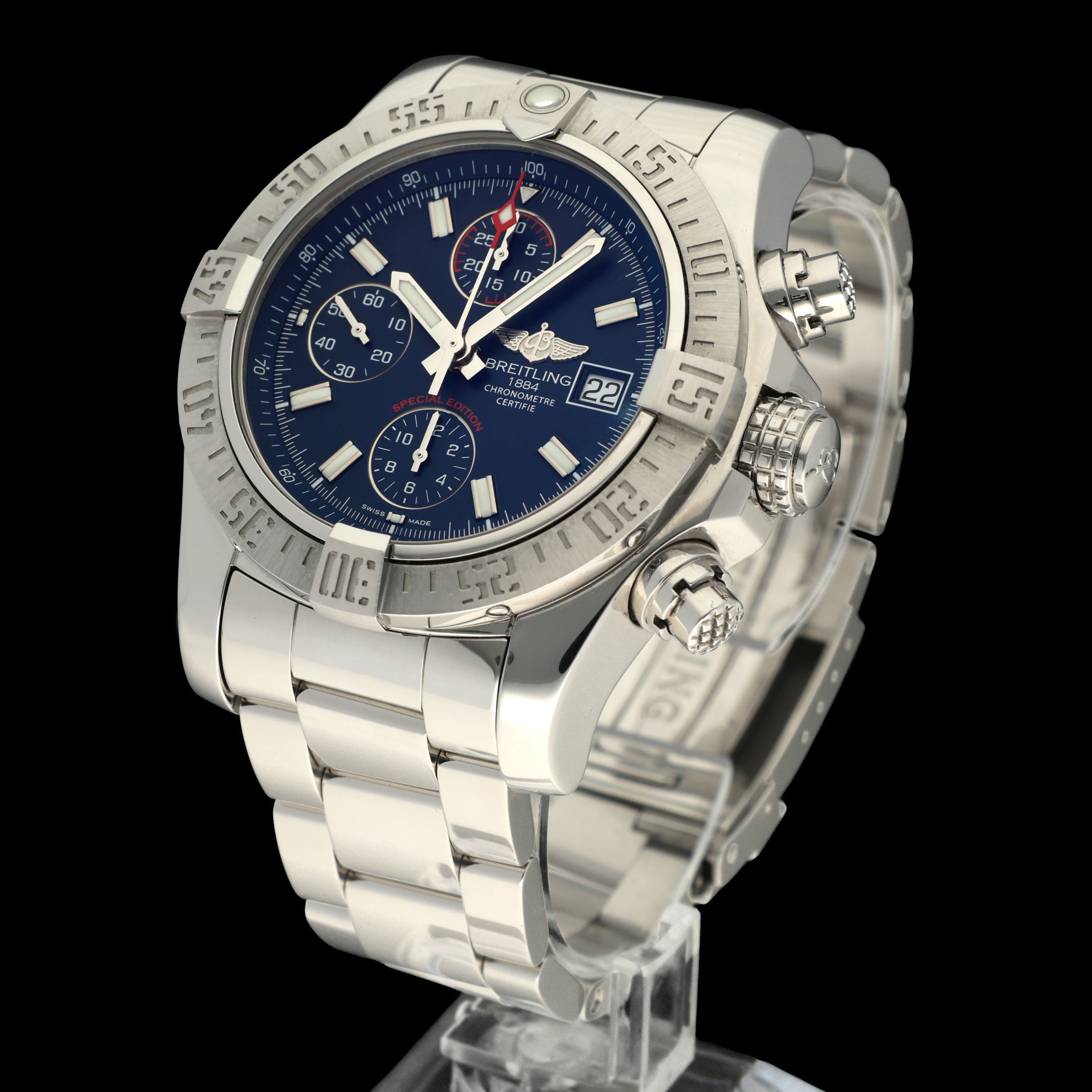 Breitling Avenger II A13381 - 2018 - Breitling horloge - Breitling kopen - Breitling heren horloge - Trophies Watches