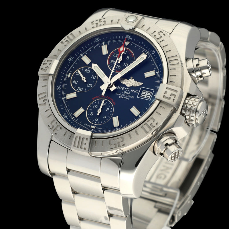 Breitling Avenger II A13381 - 2018 - Breitling horloge - Breitling kopen - Breitling heren horloge - Trophies Watches
