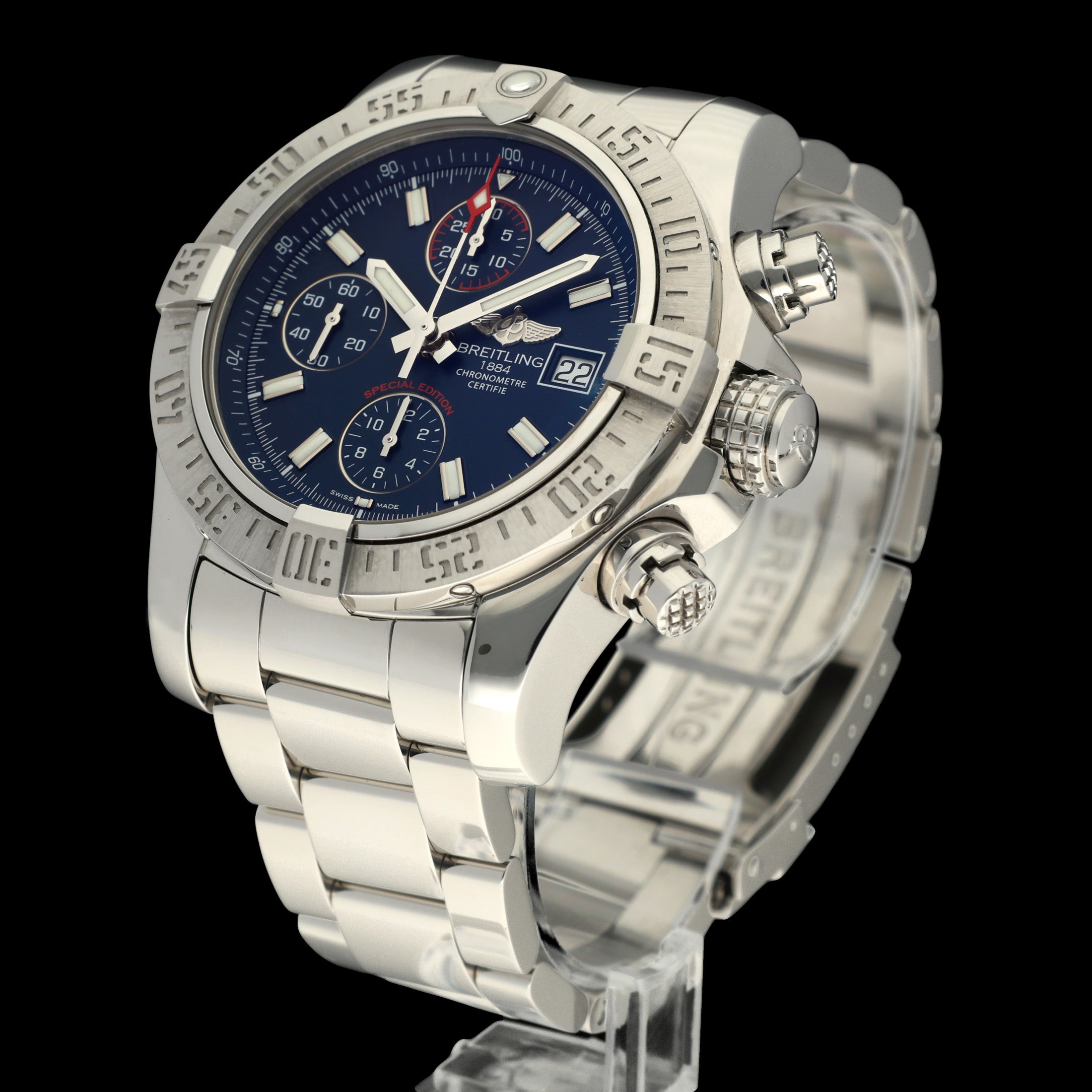 Breitling Avenger II A13381 - 2018 - Breitling horloge - Breitling kopen - Breitling heren horloge - Trophies Watches