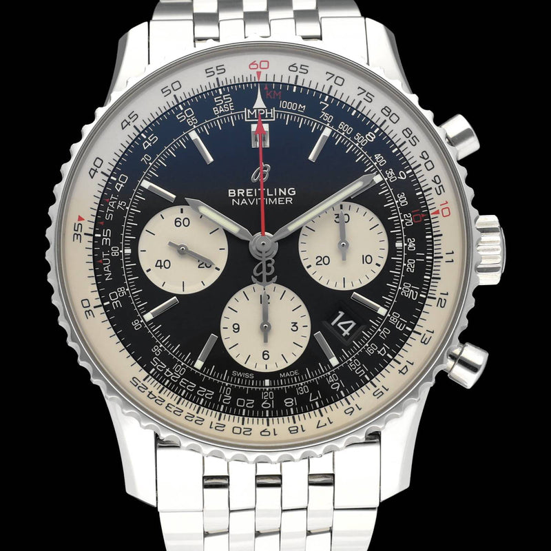 Breitling Navitimer 01 AB0121 - 2018 - Breitling horloge - Breitling kopen - Breitling heren horloge - Trophies Watches