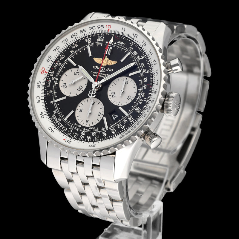 Breitling Navitimer 01 AB0120 - 2017 - Breitling horloge - Breitling kopen - Breitling heren horloge - Trophies Watches