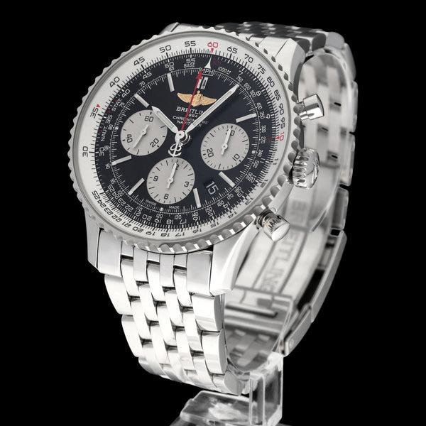 Breitling Navitimer 01 AB0121 - 2019 - Breitling horloge - Breitling kopen - Breitling heren horloge - Trophies Watches