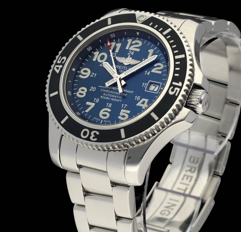 Breitling Superocean 42 A17365 - 2017 - Breitling horloge - Breitling kopen - Breitling heren horloge - Trophies Watches