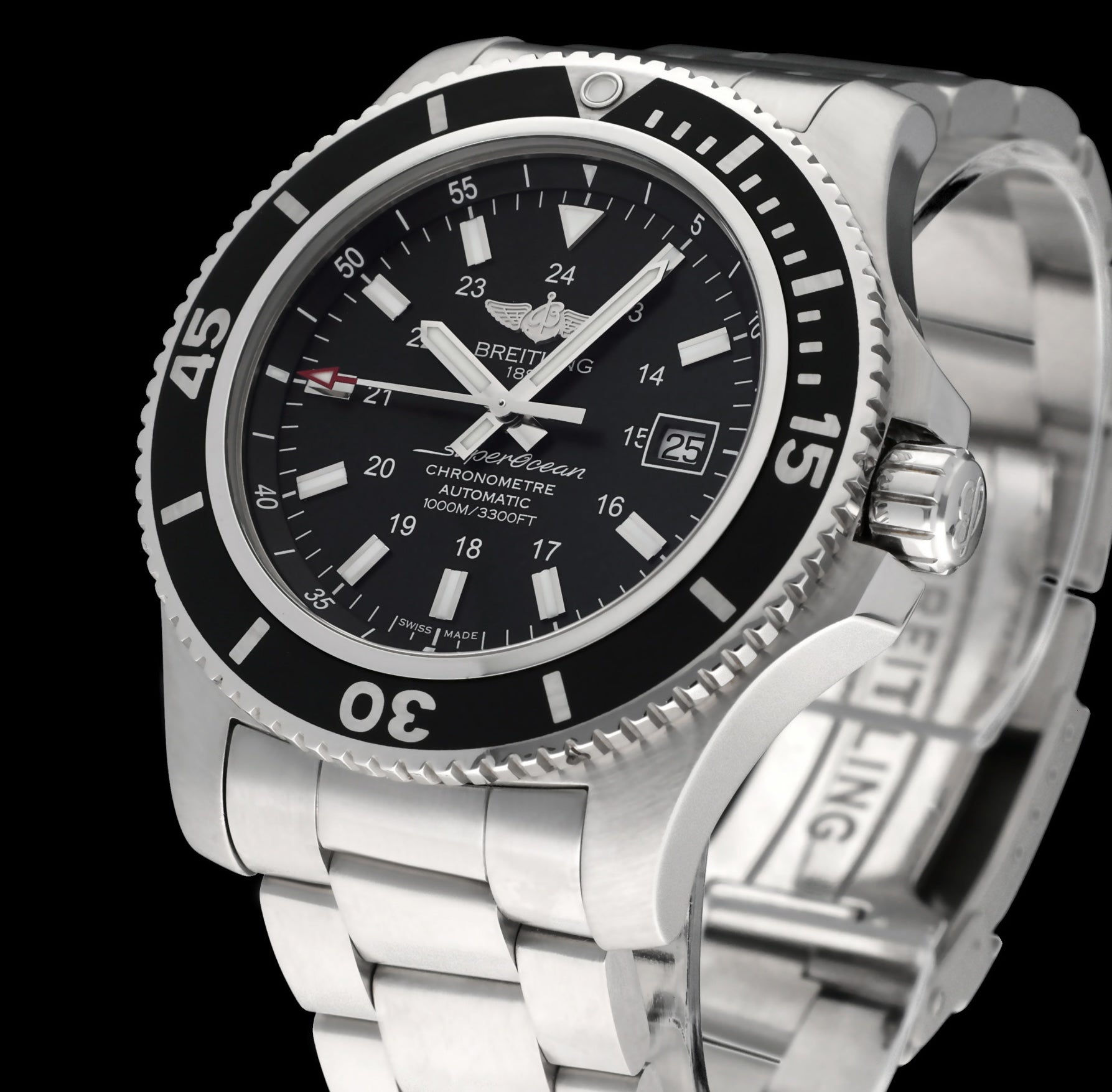 Breitling Superocean II 44 A17392 - 2018 - Breitling horloge - Breitling kopen - Breitling heren horloge - Trophies Watches