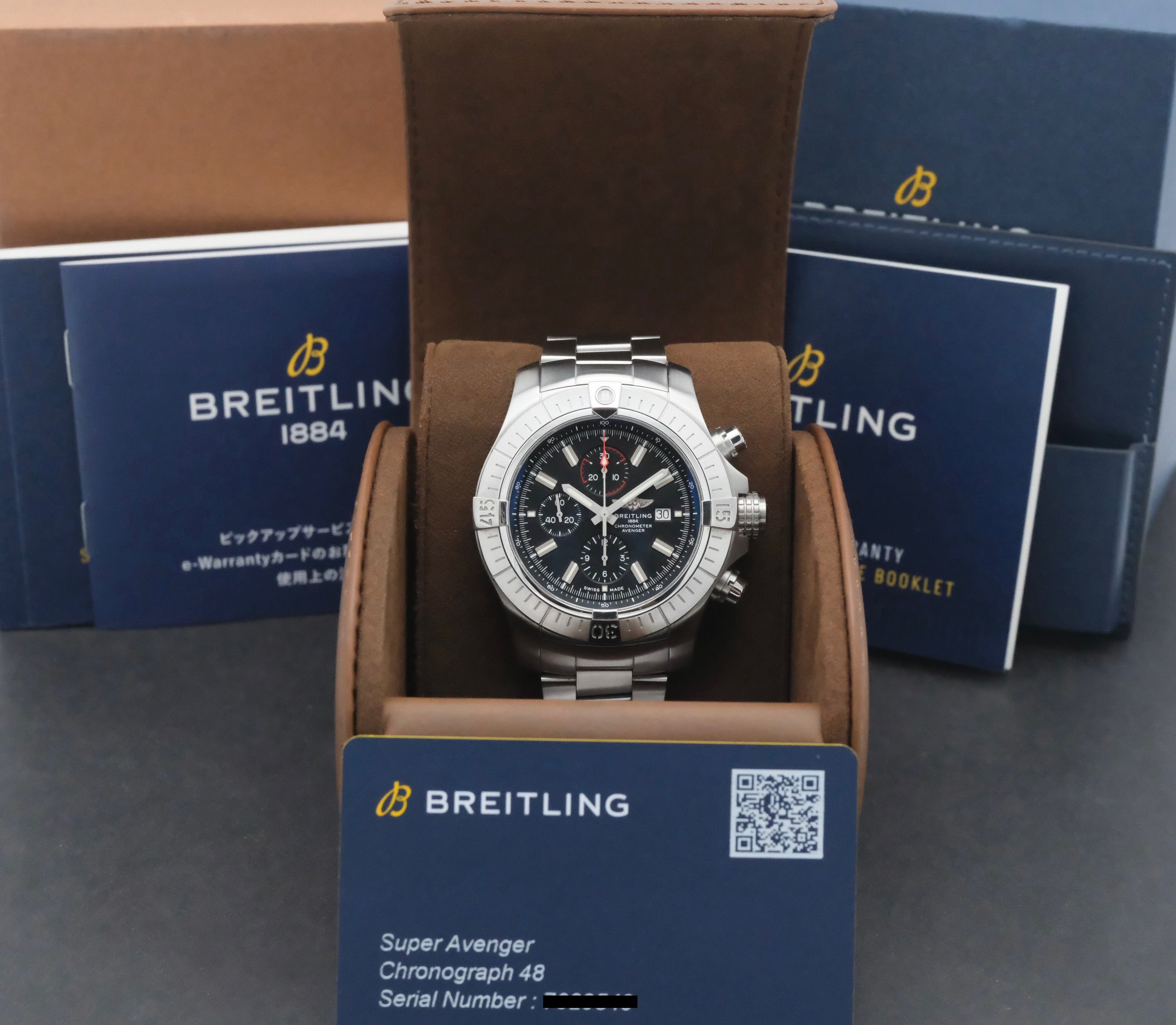 Breitling Super Avenger II A13375 - 2020 - Breitling horloge - Breitling kopen - Breitling heren horloge - Trophies Watches