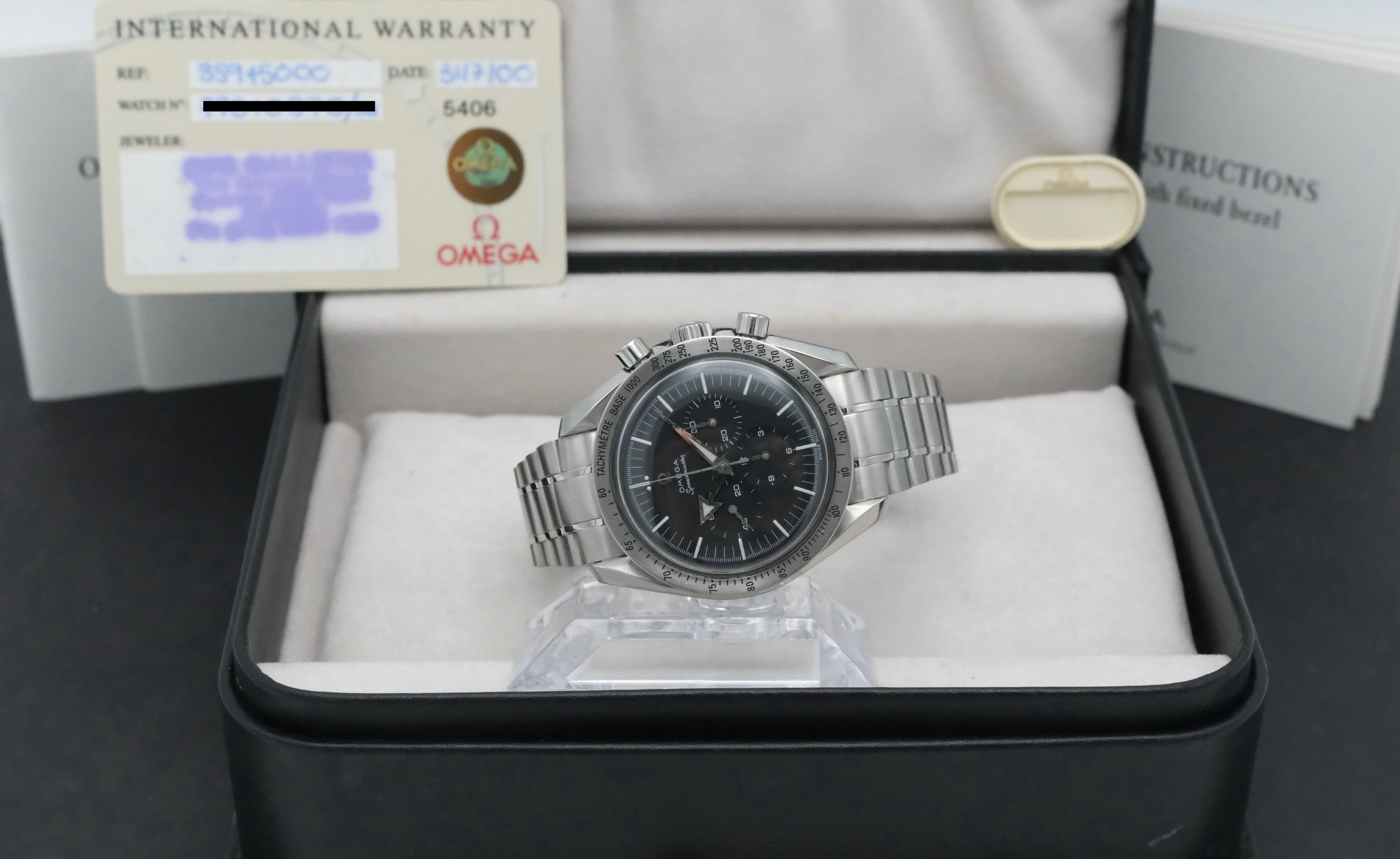 Omega Speedmaster Broad Arrow 3594.50 - 2000 - Omega horloge - Omega kopen - Omega heren horloges - Trophies Watches