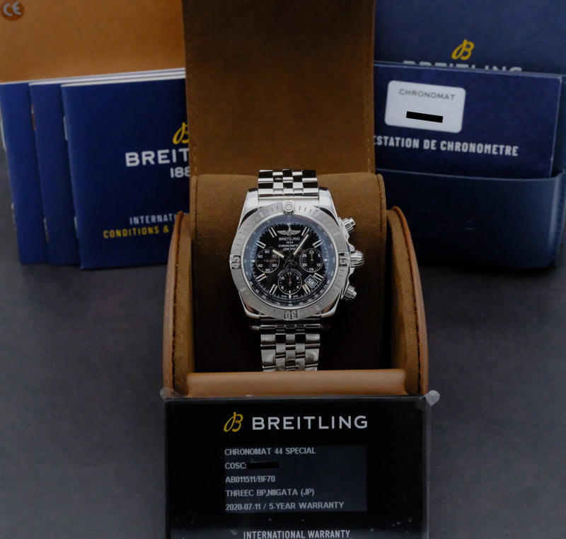 Breitling Chronomat AB0115 - Breitling horloge - Breitling kopen - Breitling heren horloge - Trophies Watches