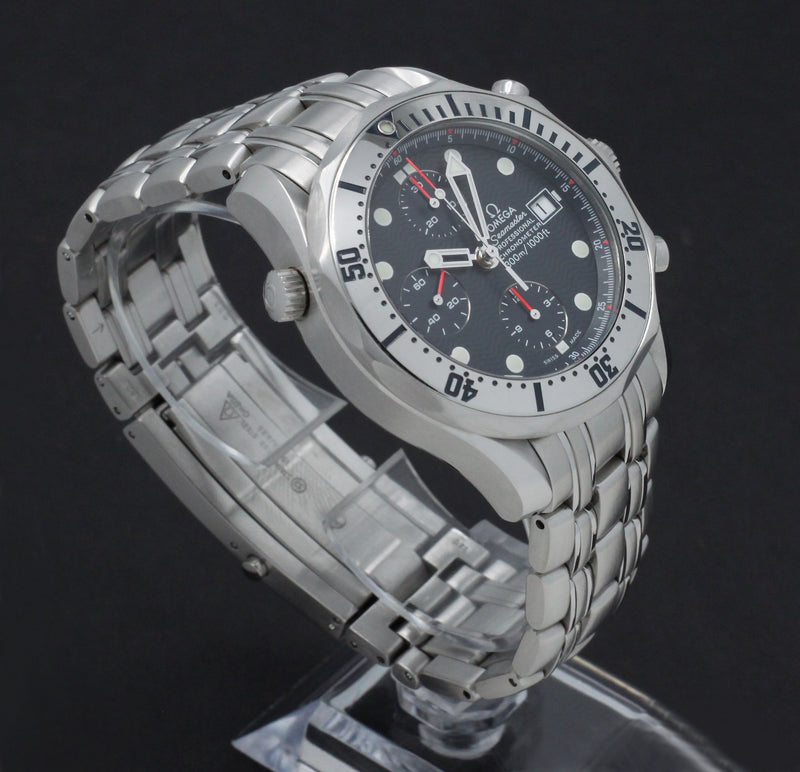 Omega Seamaster Diver 300 M 2589.30.00 - 2000 - Omega horloge - Omega kopen - Omega heren horloge - Trophies Watches