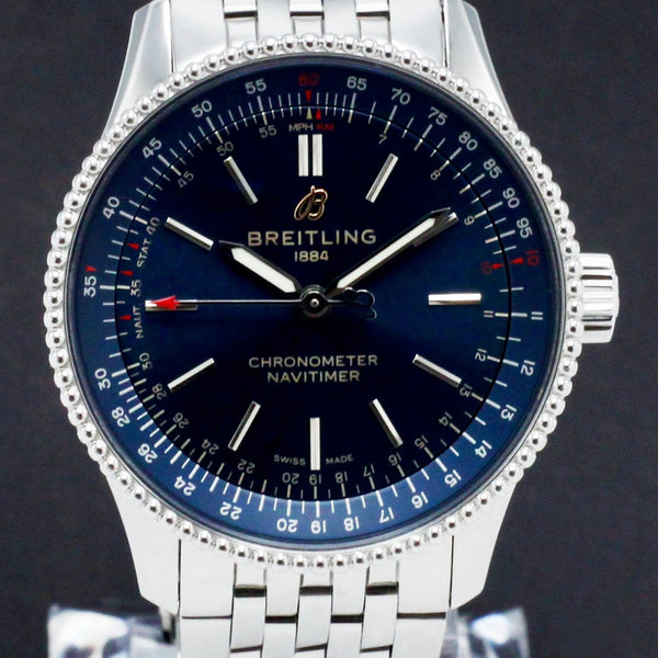 Breitling Navitimer 35 A17395 - 2022 - Breitling horloge - Breitling kopen - Breitling heren horloge - Trophies Watches