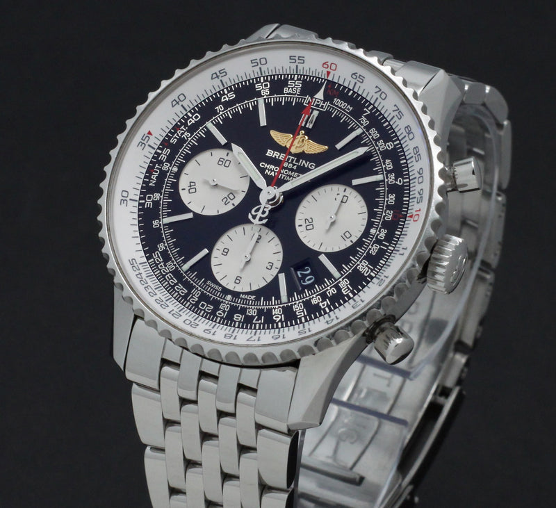 Breitling Navitimer 01 AB0120 - 2016 - Breitling horloge - Breitling kopen - Breitling heren horloge - Trophies Watches