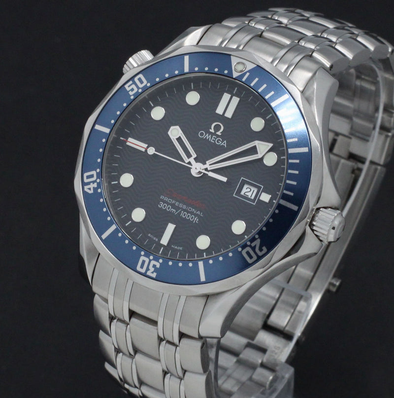 Omega Seamaster Diver 300 M 2221.80.00 - 2008 - Omega horloge - Omega kopen - Omega heren horloge - Trophies Watches