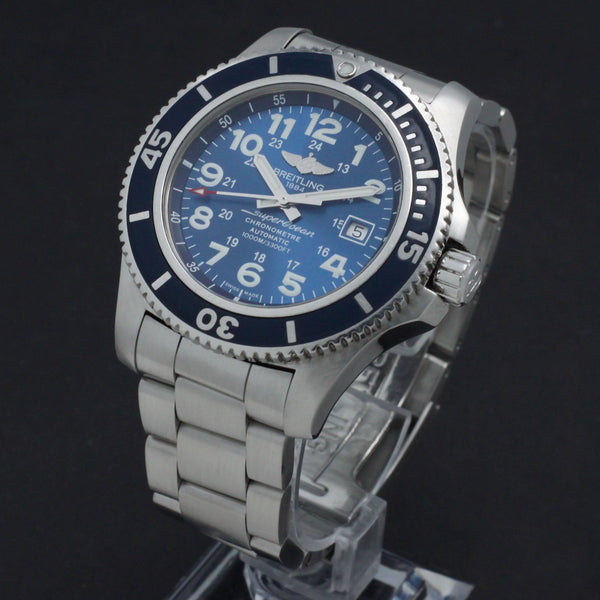Breitling Superocean II 44 A17392 - 2019 - Breitling horloge - Breitling kopen - Breitling heren horloge - Trophies Watches