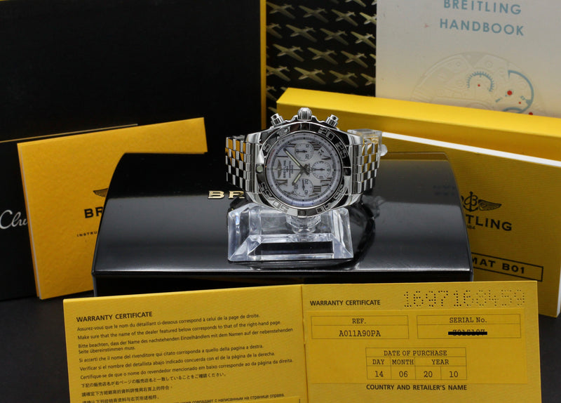 Breitling Chronomat AB0110 - 2010 - Breitling horloge - Breitling kopen - Breitling heren horloge - Trophies Watches