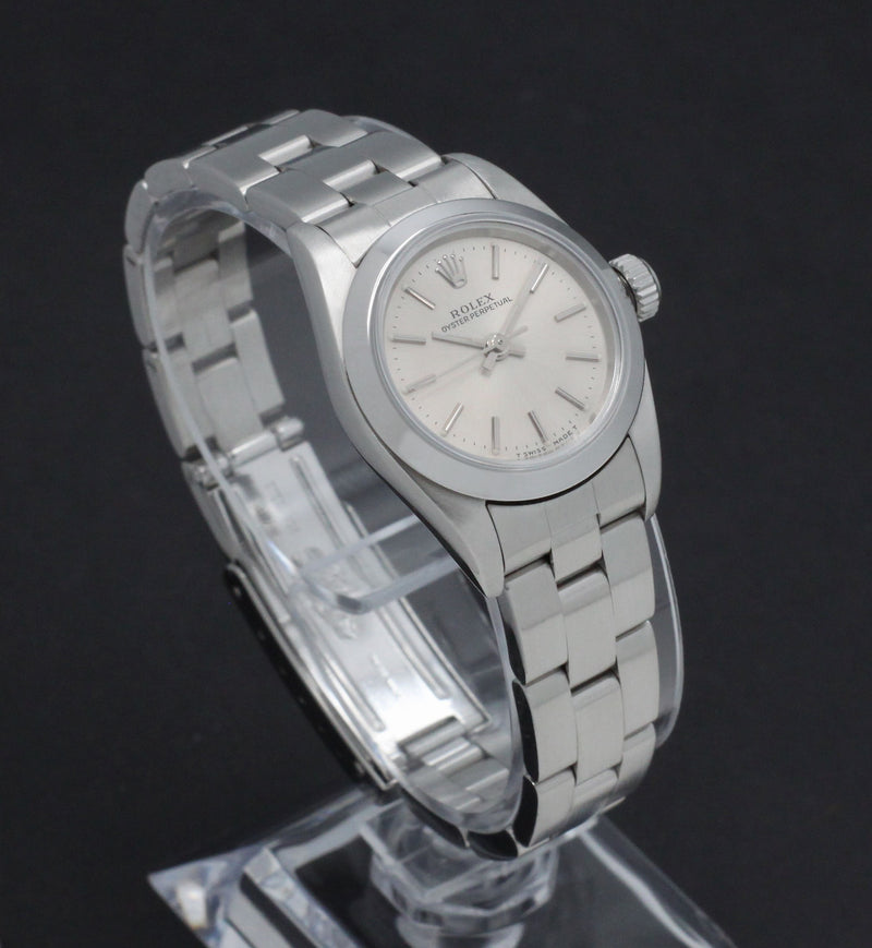 Rolex Oyster Perpetual 67180 - 1998 - Rolex horloge - Rolex kopen - Rolex dames horloge - Trophies Watches