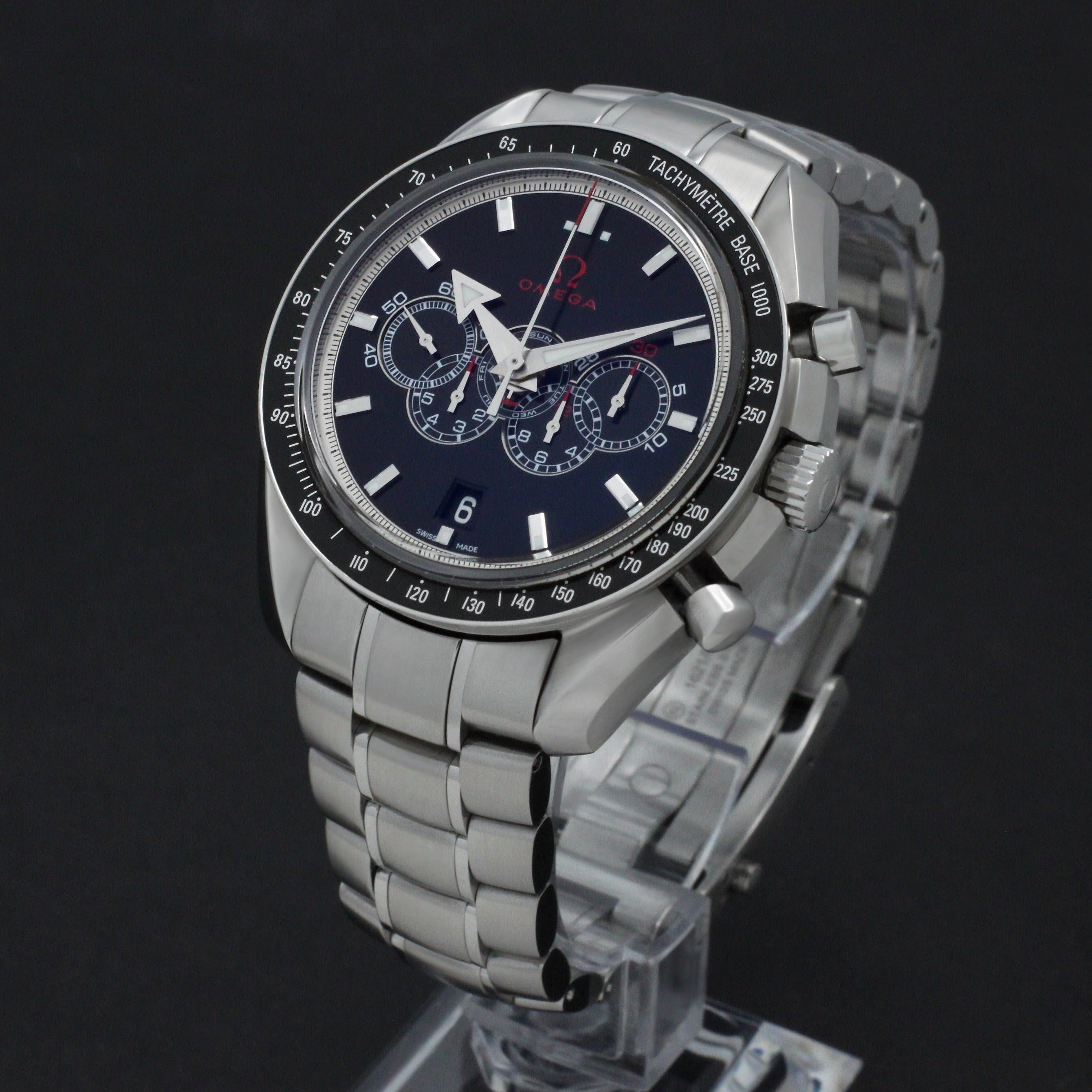 Omega Speedmaster Broad Arrow 321.30.44.52.01.001 - 2014 - Omega horloge - Omega kopen - Omega heren horloges - Trophies Watches