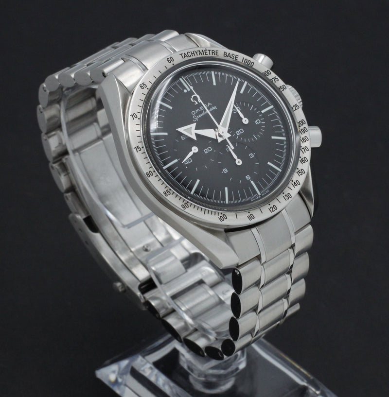Omega Speedmaster Broad Arrow 3594.50 - 2000 - Omega horloge - Omega kopen - Omega heren horloges - Trophies Watches