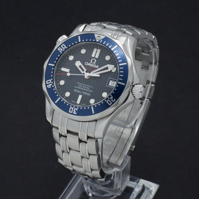 Omega Seamaster Diver 300 M 2222.80.00 - 2014 - Omega horloge - Omega kopen - Omega heren horloge - Trophies Watches