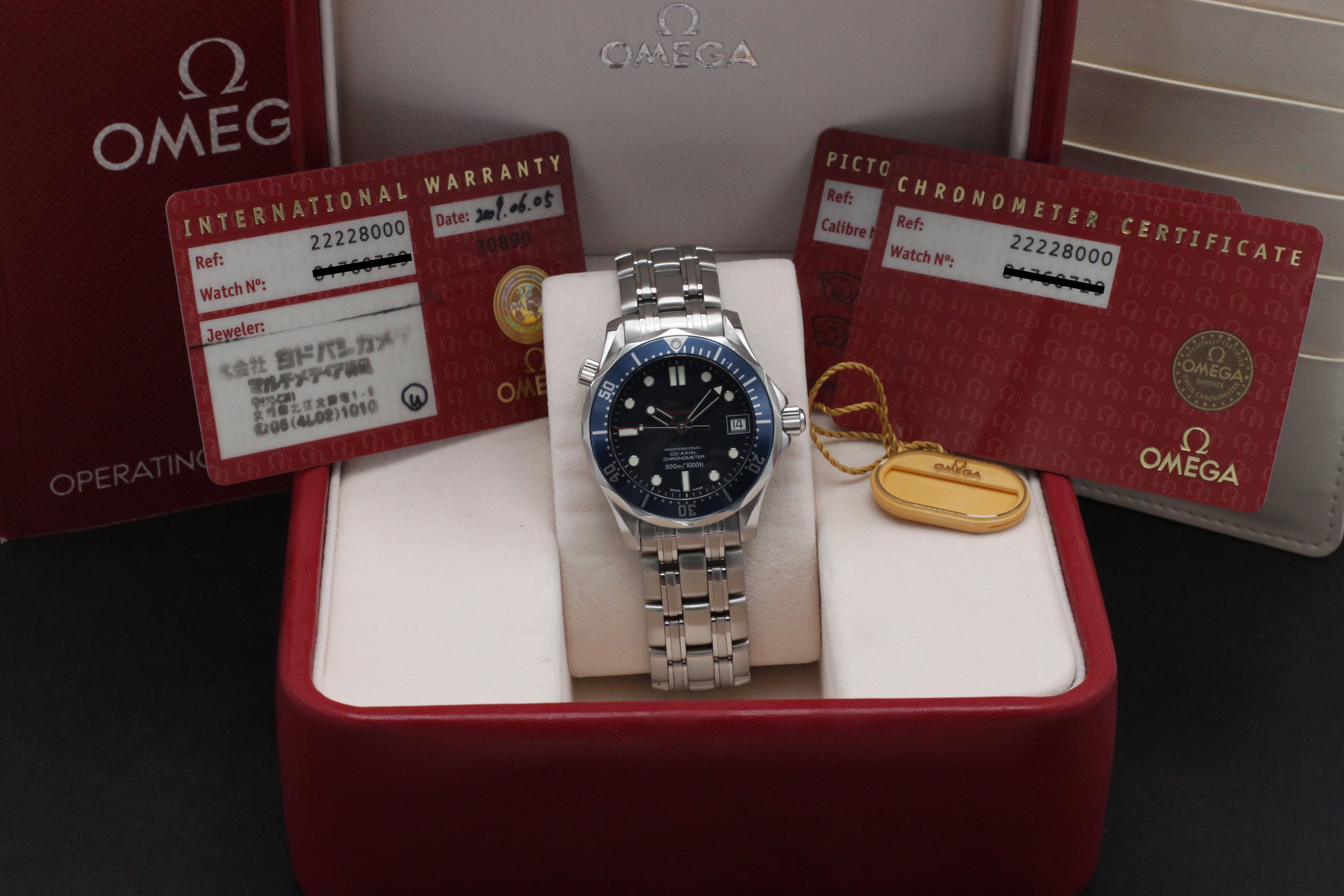 Omega Seamaster Diver 300 M 2222.80.00 - 2009 - Omega horloge - Omega kopen - Omega heren horloge - Trophies Watches