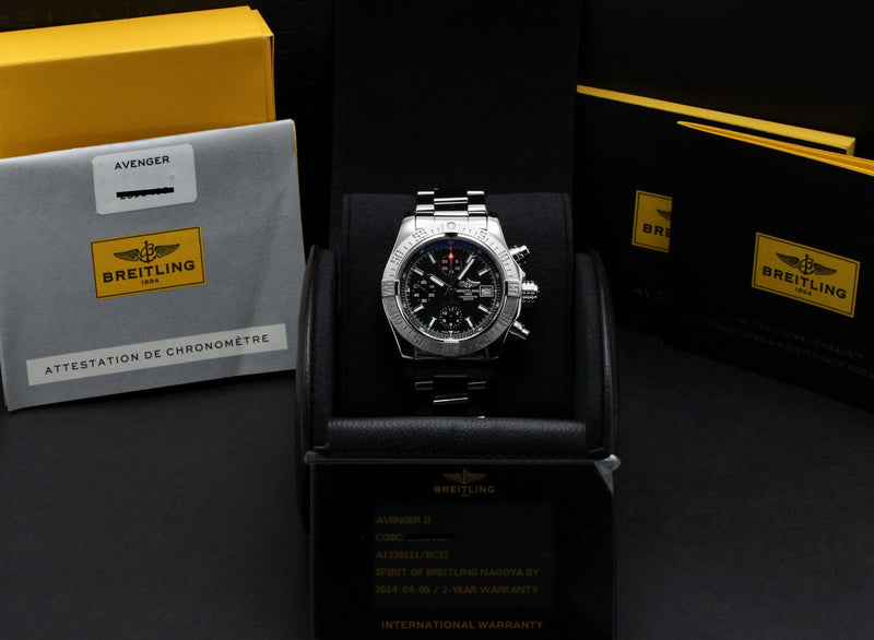 Breitling Avenger II A13381 - 2014 - Breitling horloge - Breitling kopen - Breitling heren horloge - Trophies Watches
