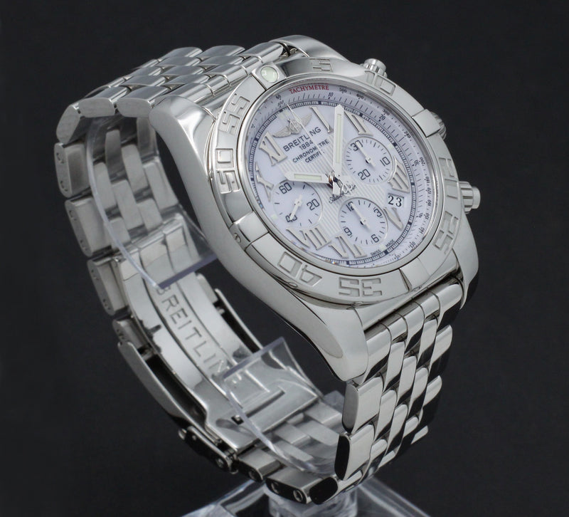 Breitling Chronomat AB0110 - Breitling horloge - Breitling kopen - Breitling heren horloge - Trophies Watches