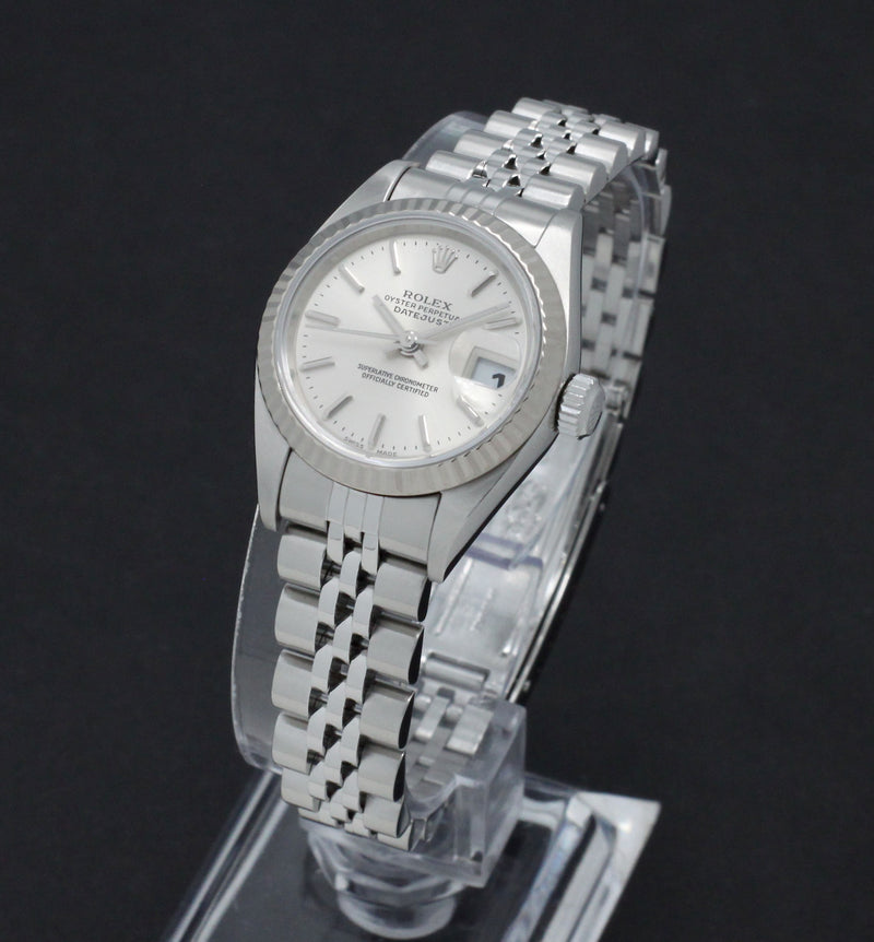 Rolex Oyster Perpetual Lady Datejust 79174 - 2001 - Rolex horloge - Rolex kopen - Rolex dames horloge - Trophies Watches