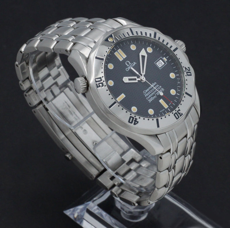 Omega Seamaster Diver 300 M 2532.80.00 - 1997 - Omega horloge - Omega kopen - Omega heren horloge - Trophies Watches
