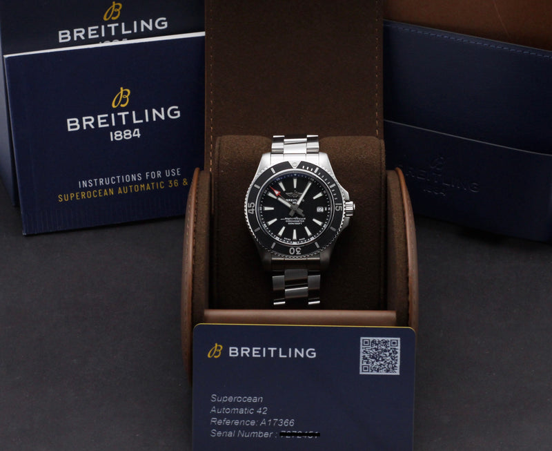 Breitling Superocean 42 A17366 - 2023 - Breitling horloge - Breitling kopen - Breitling heren horloge - Trophies Watches