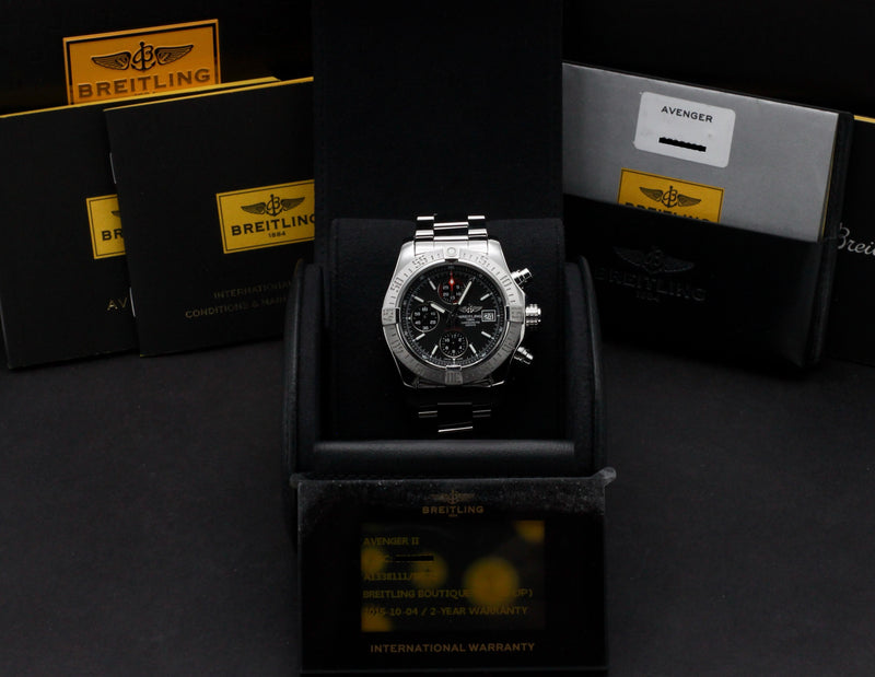 Breitling Avenger II A13381 - 2015 - Breitling horloge - Breitling kopen - Breitling heren horloge - Trophies Watches