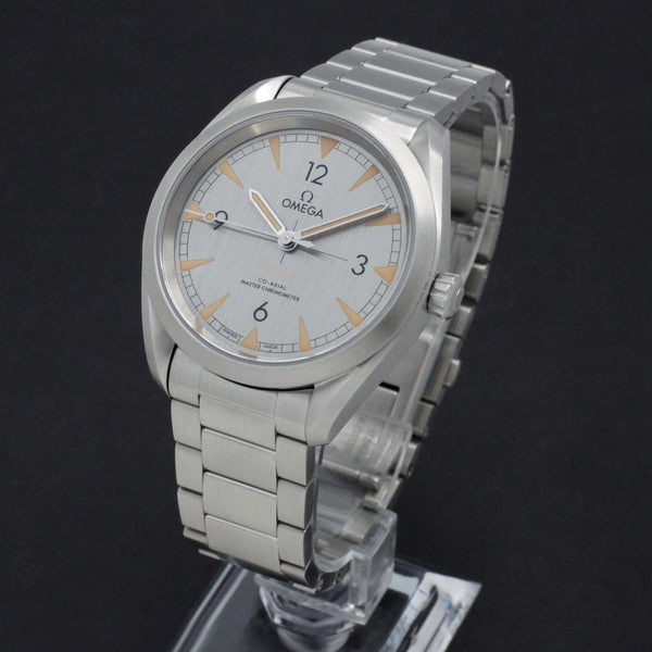 Omega Seamaster Railmaster Box Papers, 2023