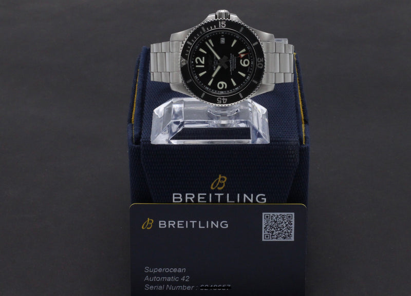 Breitling Superocean 42 A17366 - 2023 - Breitling horloge - Breitling kopen - Breitling heren horloge - Trophies Watches