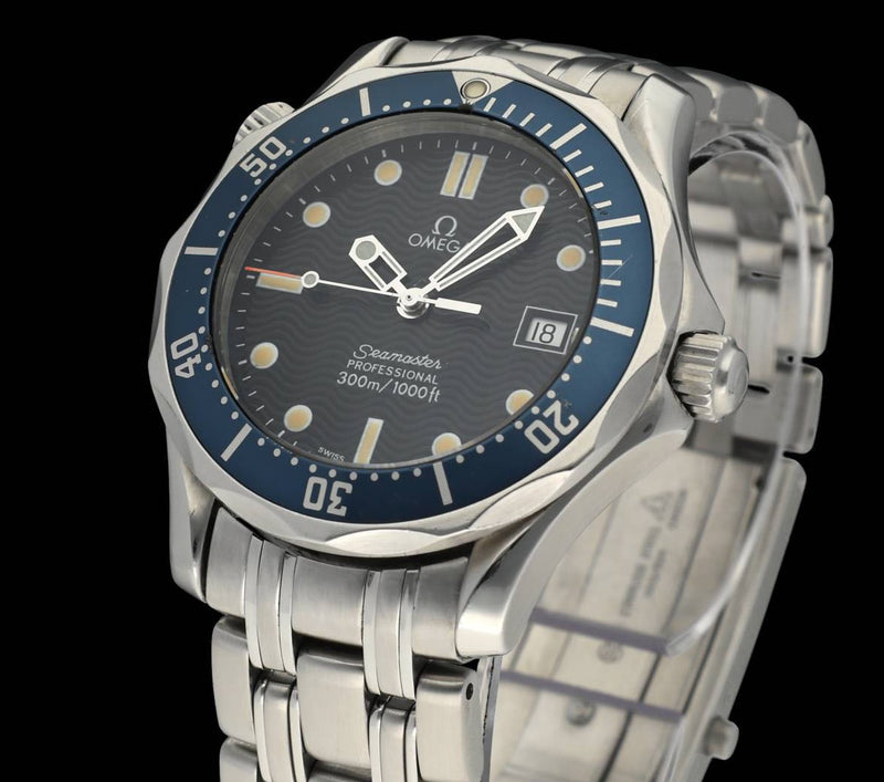 Omega Seamaster Diver 300 M 2561.80.00 - 1995 - Omega horloge - Omega kopen - Omega heren horloge - Trophies Watches