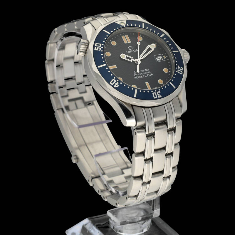 Omega Seamaster Diver 300 M 2561.80.00 - 1994 - Omega horloge - Omega kopen - Omega heren horloge - Trophies Watches