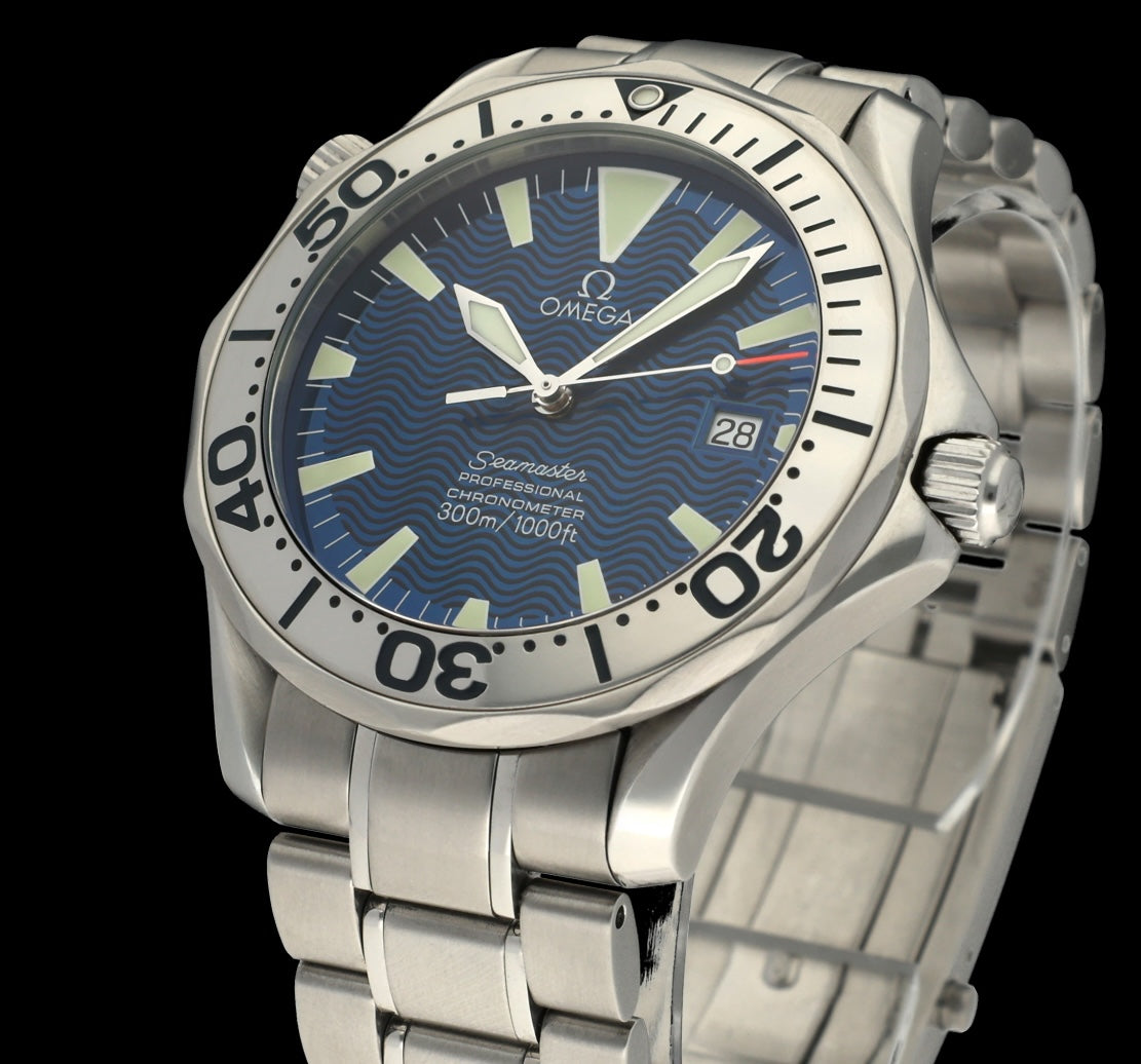 Omega Seamaster Diver 300 M 2255.80.00 - 2006 - Omega horloge - Omega kopen - Omega heren horloge - Trophies Watches