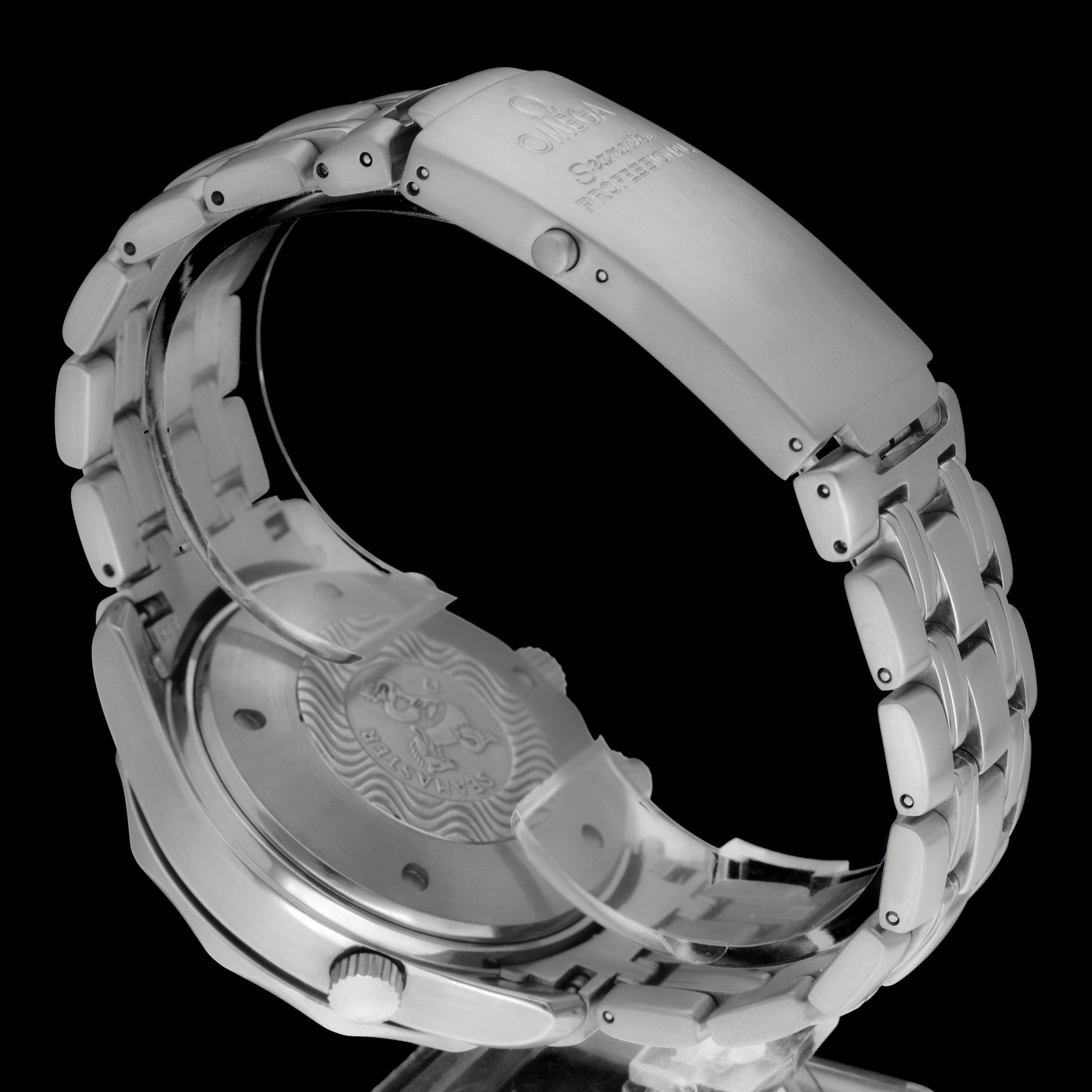 Omega Seamaster Diver 300 M 2599.80.00 - 1984 - Omega horloge - Omega kopen - Omega heren horloge - Trophies Watches