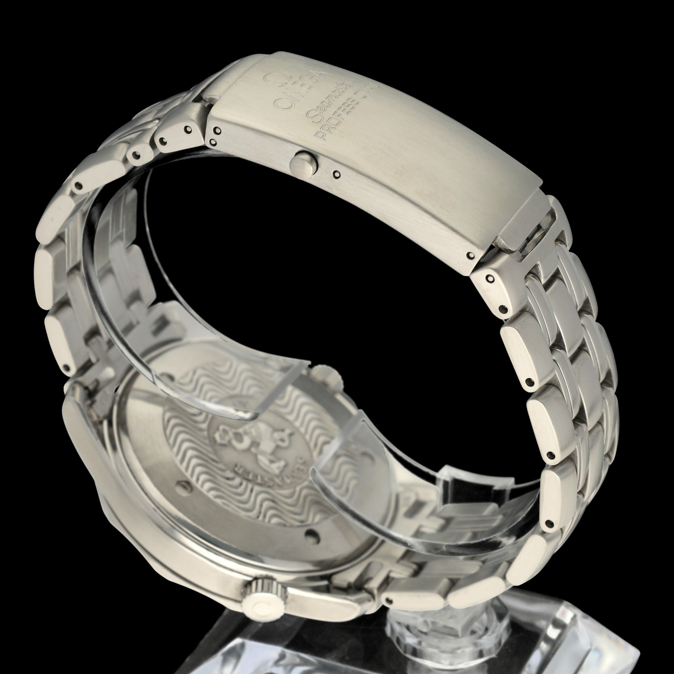 Omega Seamaster Diver 300 M 2531.80.00- 2002 - Omega horloge - Omega kopen - Omega heren horloge - Trophies Watches