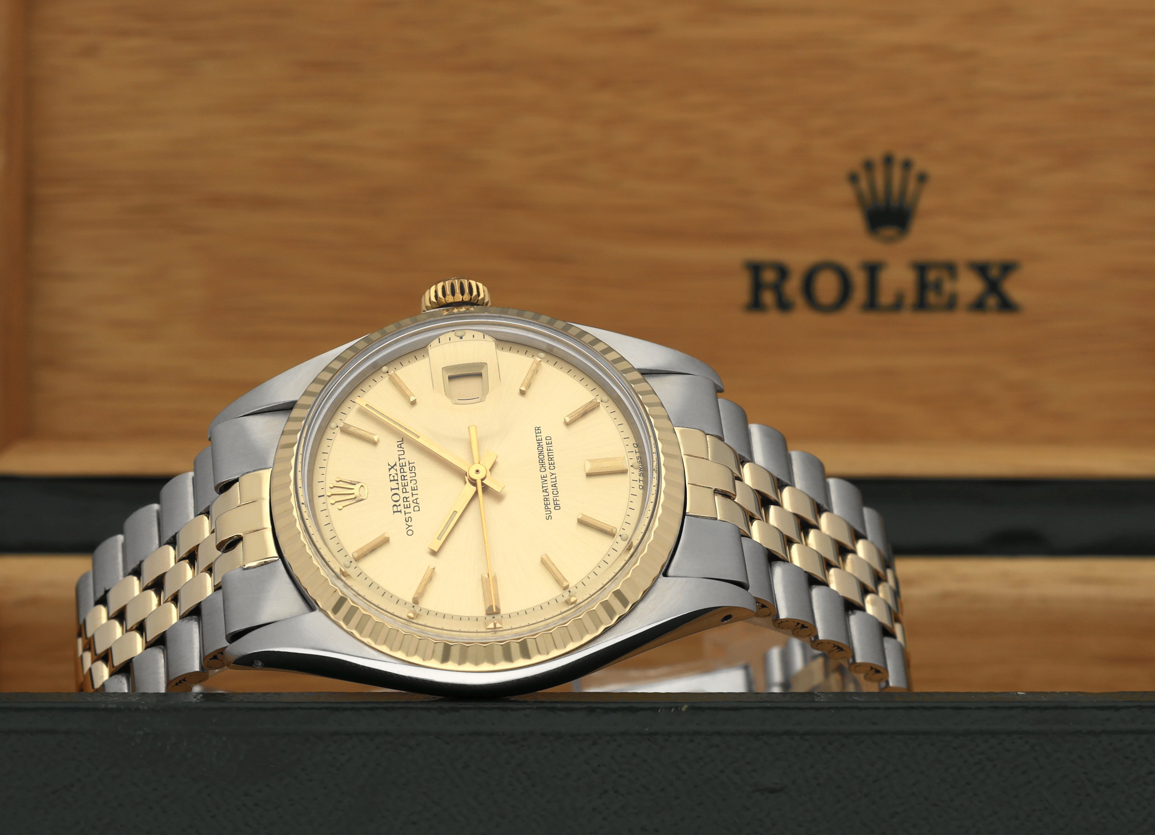 Rolex Datejust 1601 - 1973 - goud/staal - two/tone - Rolex horloge - Rolex kopen - Rolex heren horloge - Trophies Watches