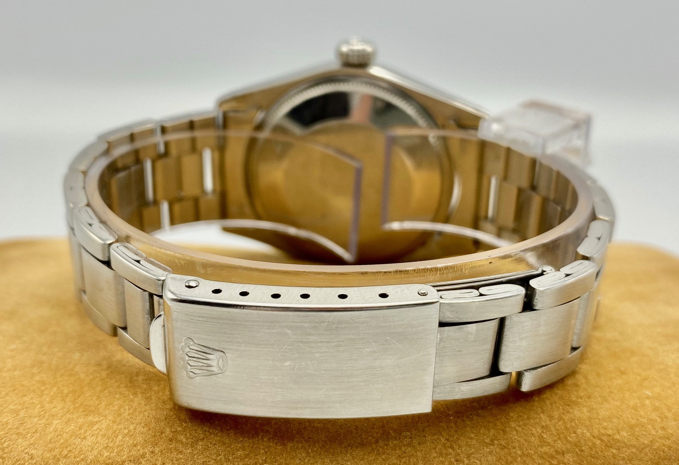 Rolex Oyster Perpetual Date 1500 - 1973 - Rolex horloge - Rolex kopen - Rolex heren horloge - Trophies Watches